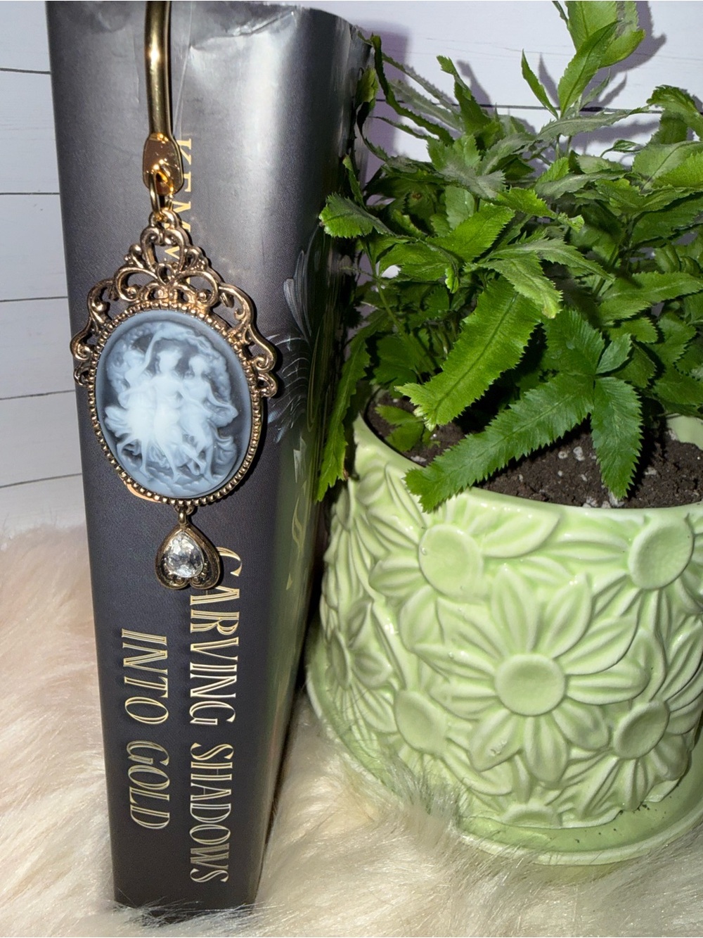 Gold-Tone Cameo Bookmark with White Cameo Accent